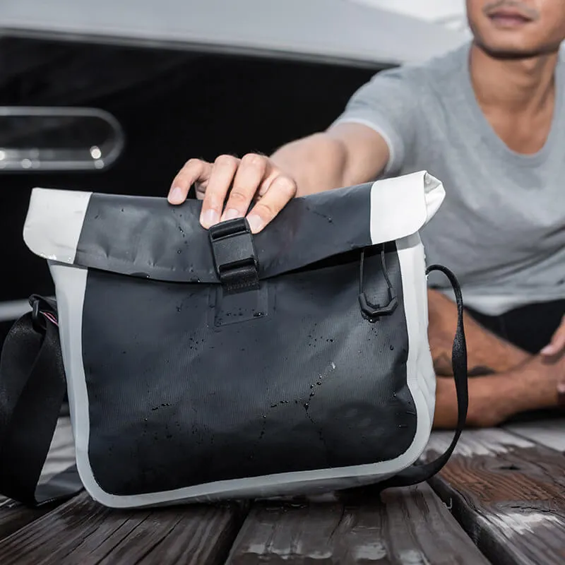 Leyi Wholesale OEM Customized Dry Backpack Waterproof Outdoor Unisex Simple Shoulder Bag