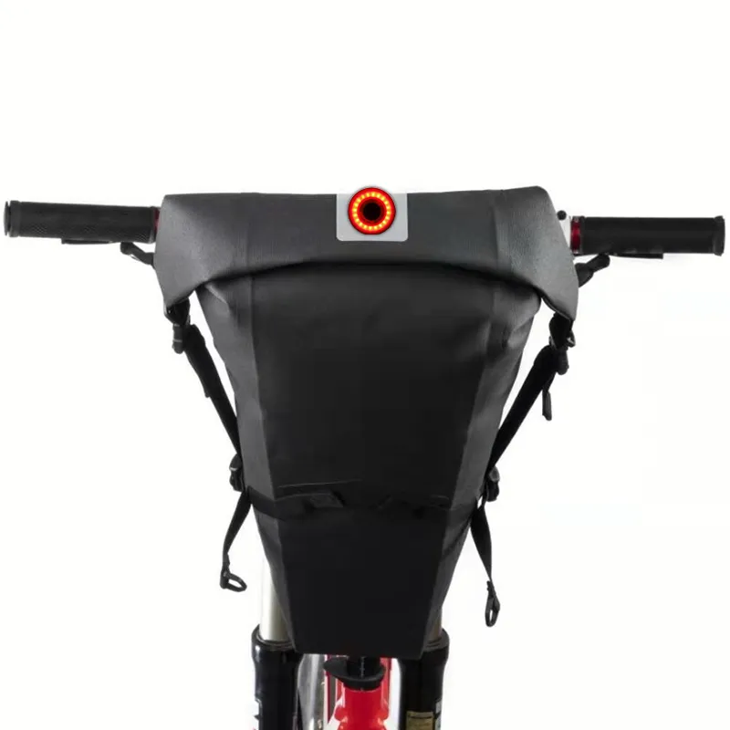 Reflective Rear Cycling Saddle Bag Taillight MTB Rode Bike Large Capacity Bag Bicycle Accessories Pouch