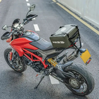 Leyi Waterproof Motorcycle Bag Travel Motorcycle Tail Bag Hard Shell Motorcycles Rear Hard Sanddle Bag