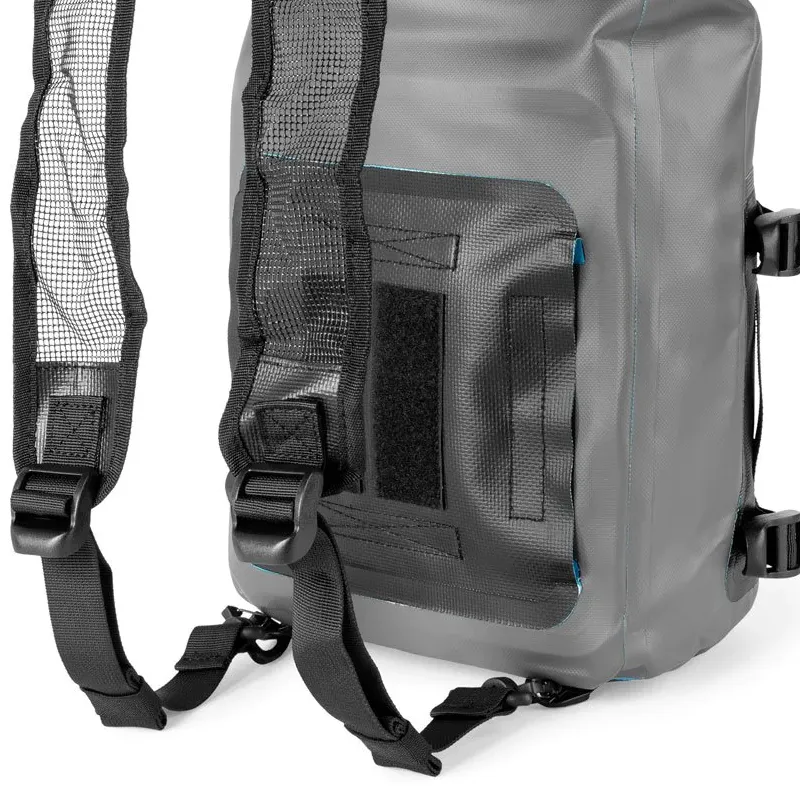 Leyi Custom Waterproof Motorcycle Rucksack Dry Bag Motorcycle Helmet Bag Backpack Tail Helmet Bag Motorcycle