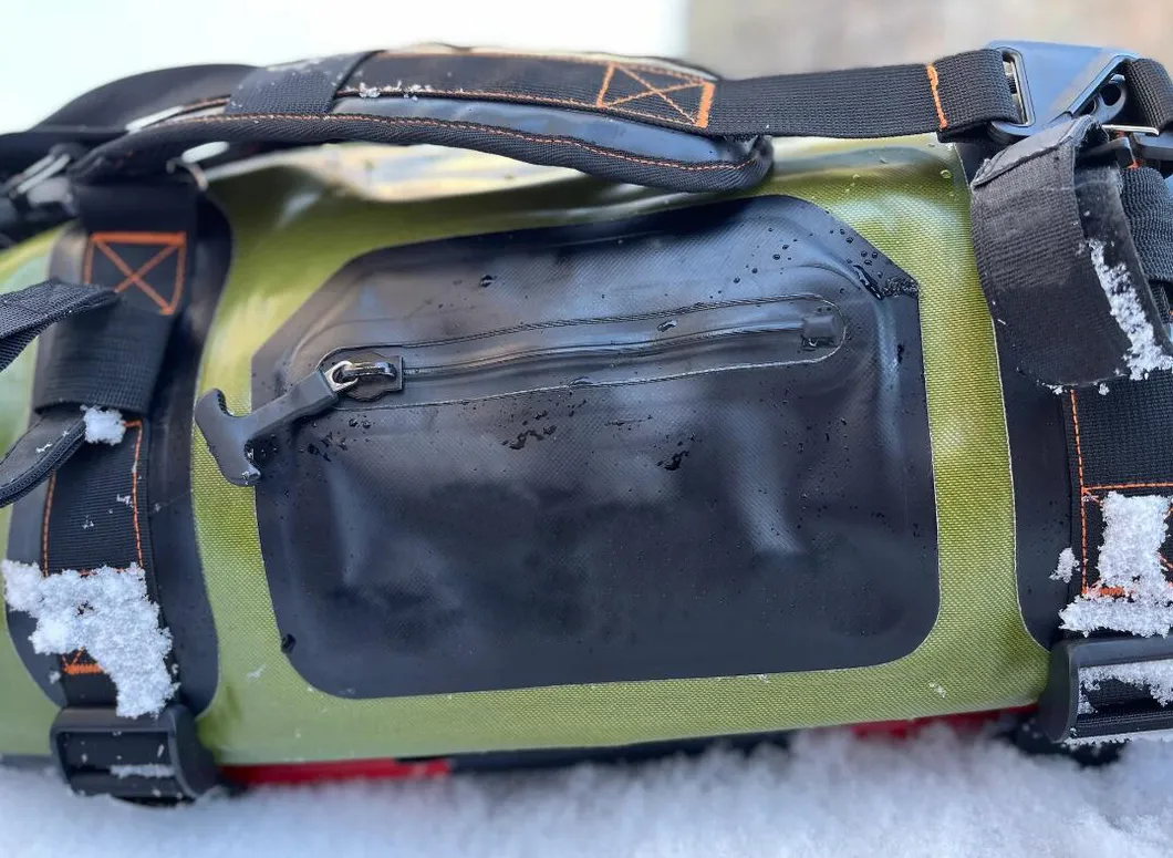 Leyi Durable Custom PVC Travel Gym Tarpaulin Waterproof Sport Duffel Travel Bag