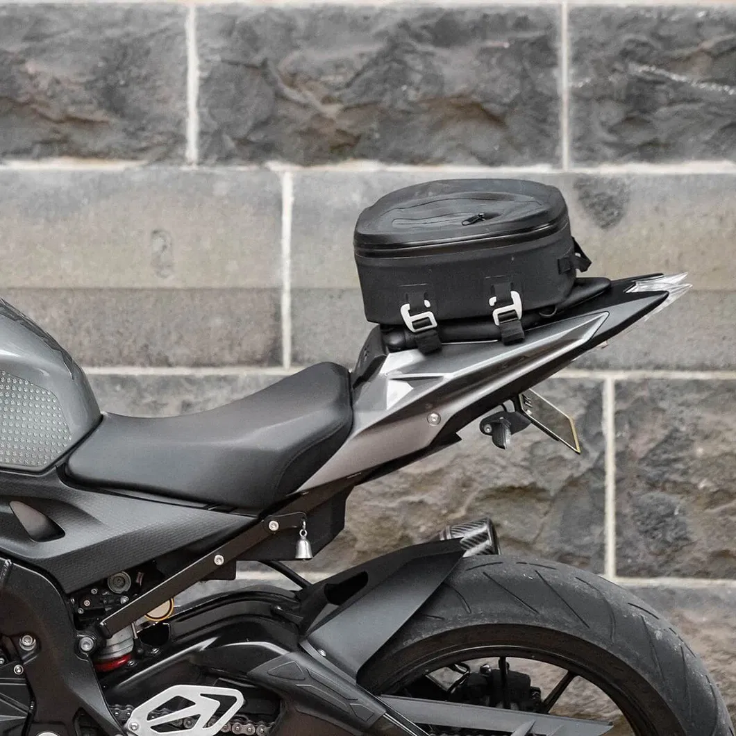 Leyi Custom Logo New Trend Durable Tail Motor Bike Motorcycle Helmet Waterproof Bag