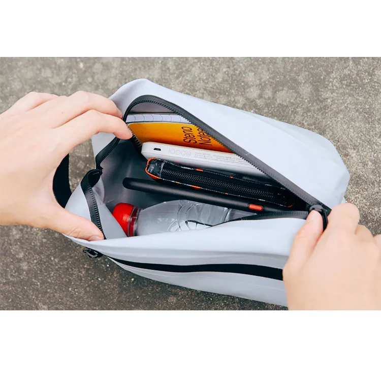 Custom Logo Small Size Waterproof Bag Travel Accessories Mini Cosmetic Bag Water Sports Hand Bags