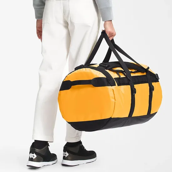 Leyi 2023 New Waterproof Duffle Bag Leather Gym Sports Tote Duffle Bag Garment Duffel Bag Carry on