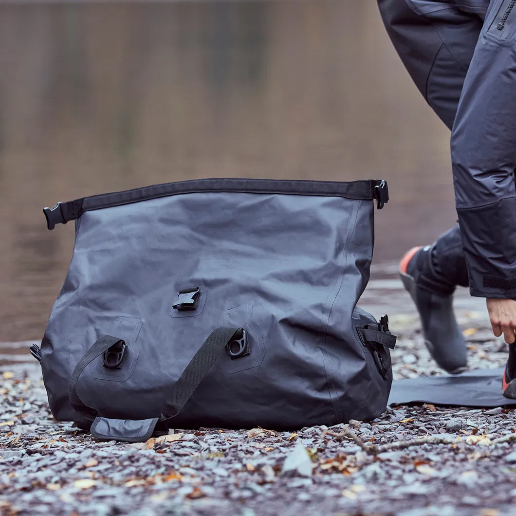 Leyi 2024 New Garment Custom Logo Travel Luggage Backpack Lightweight Waterproof Duffel Canvas Bag