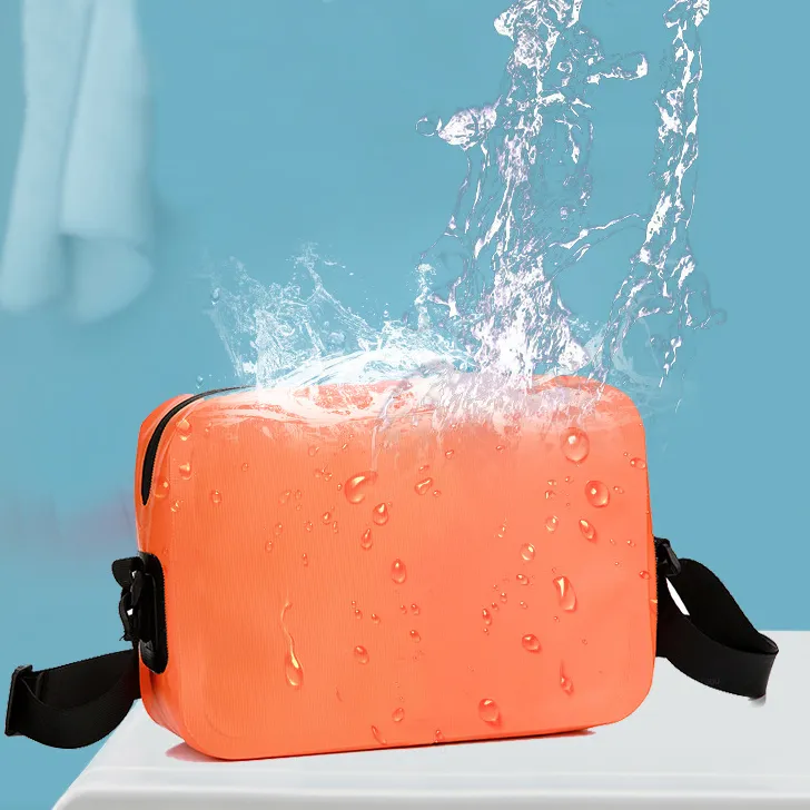 Good Quality Outdoor Fashion Large-Capacity Travel Handbag Shoulder Bag Waterproof Pouch Cosmetic Storage Bag