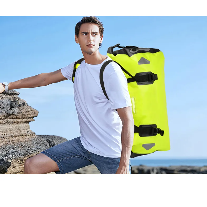 Leyi Multifunctional Vintage Hiking Backpacks 70L Cloth Bags with Custom Printed Logo Waterproof Duffel Bag