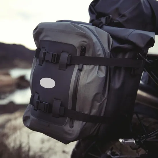 Leyi China Manufacturer Dry Bag Motorcycle Motorcycle Side Bag Quick Release Motorcycle Riding Tank Bag Motorcycle