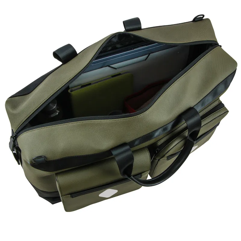 Leyi Duffle Bags with Custom Printed Logo Eco Friendly Weekend Travel Duffle Bag Backpack Garment Duffle Bags for Travel