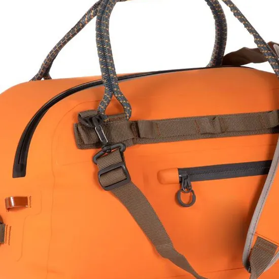 Leyi China Manufacturer Fashion Hand Waterproof Tarpaulin Multi-Function Backpack OEM and ODM Travel Duffle Bag
