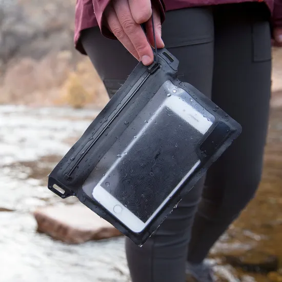 Leyi New Style Mobile Lock Phone Lockable Pouch Collection Pouch Anti-Water Waterproof Underwater Phone Case Pouch